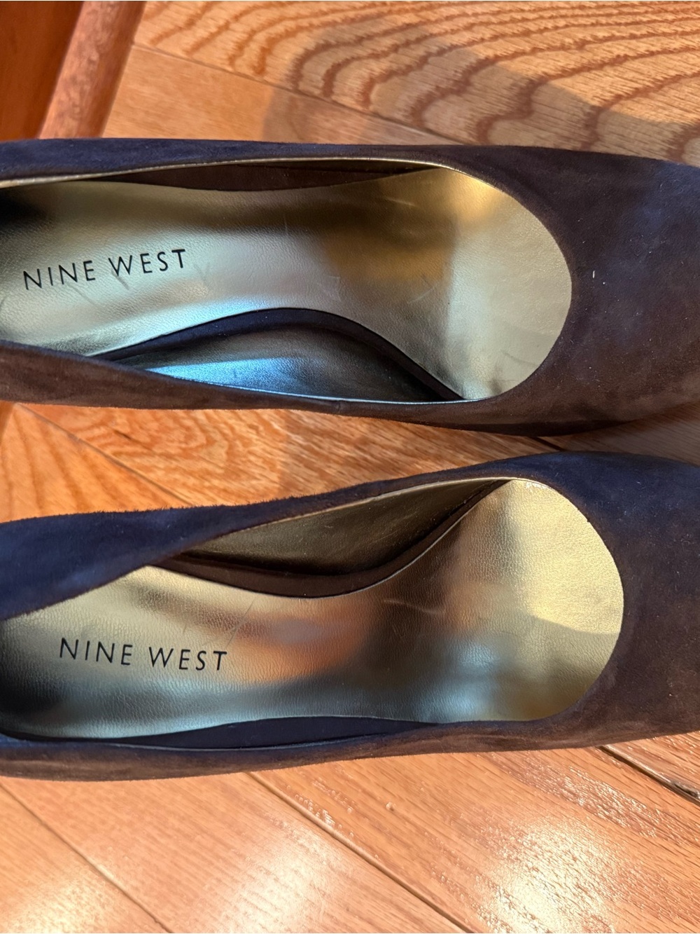 Nine West Navy Suede Rounded Toe Heel Pump